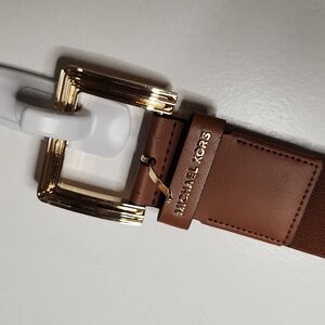 NWOT MICHAEL KORS Brown Elastic/Leather belt Gorgeous!
